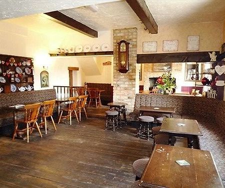 เดอะ ออดเฟลโล อาร์ม Hotel Sherburn in Elmet ภายนอก รูปภาพ