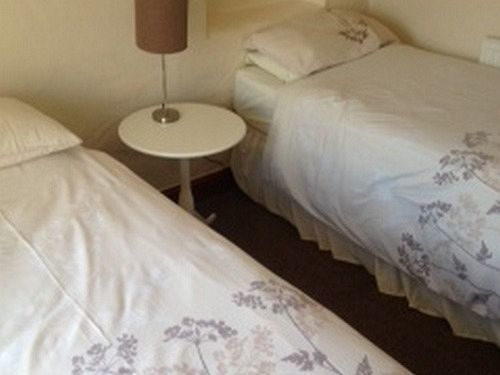 เดอะ ออดเฟลโล อาร์ม Hotel Sherburn in Elmet ภายนอก รูปภาพ